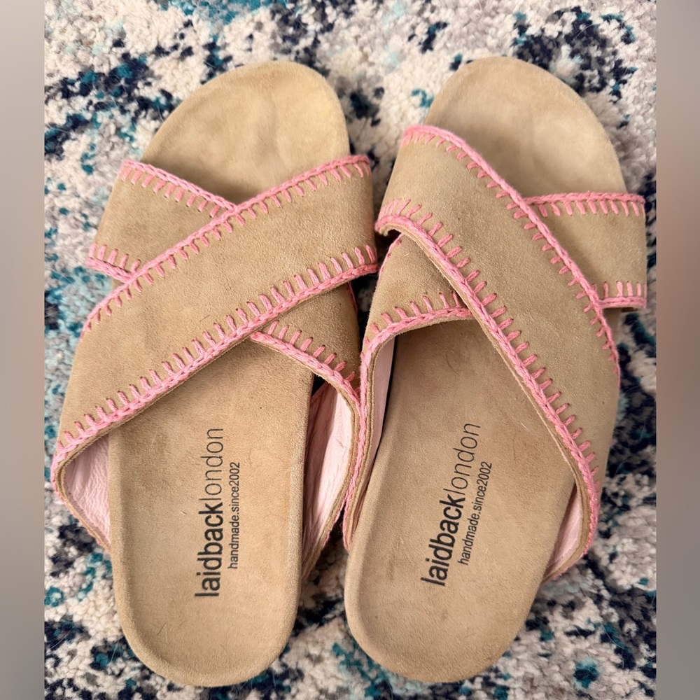 Laidback London Jadini Beige and Pink Sandals
